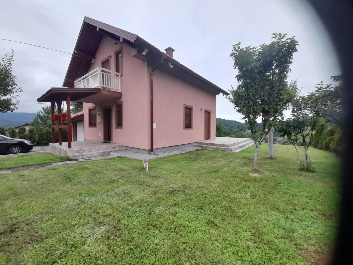 Villa Usivak For Green Quiet Holiday Near Sarajevo#Travellerawards2025 Dış mekan fotoğraf