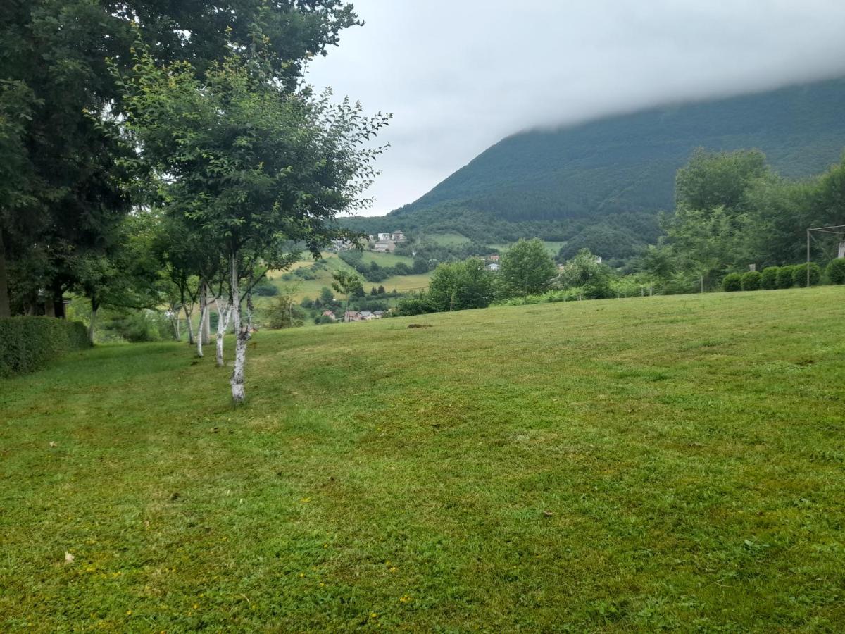 Villa Usivak For Green Quiet Holiday Near Sarajevo#Travellerawards2025 Dış mekan fotoğraf